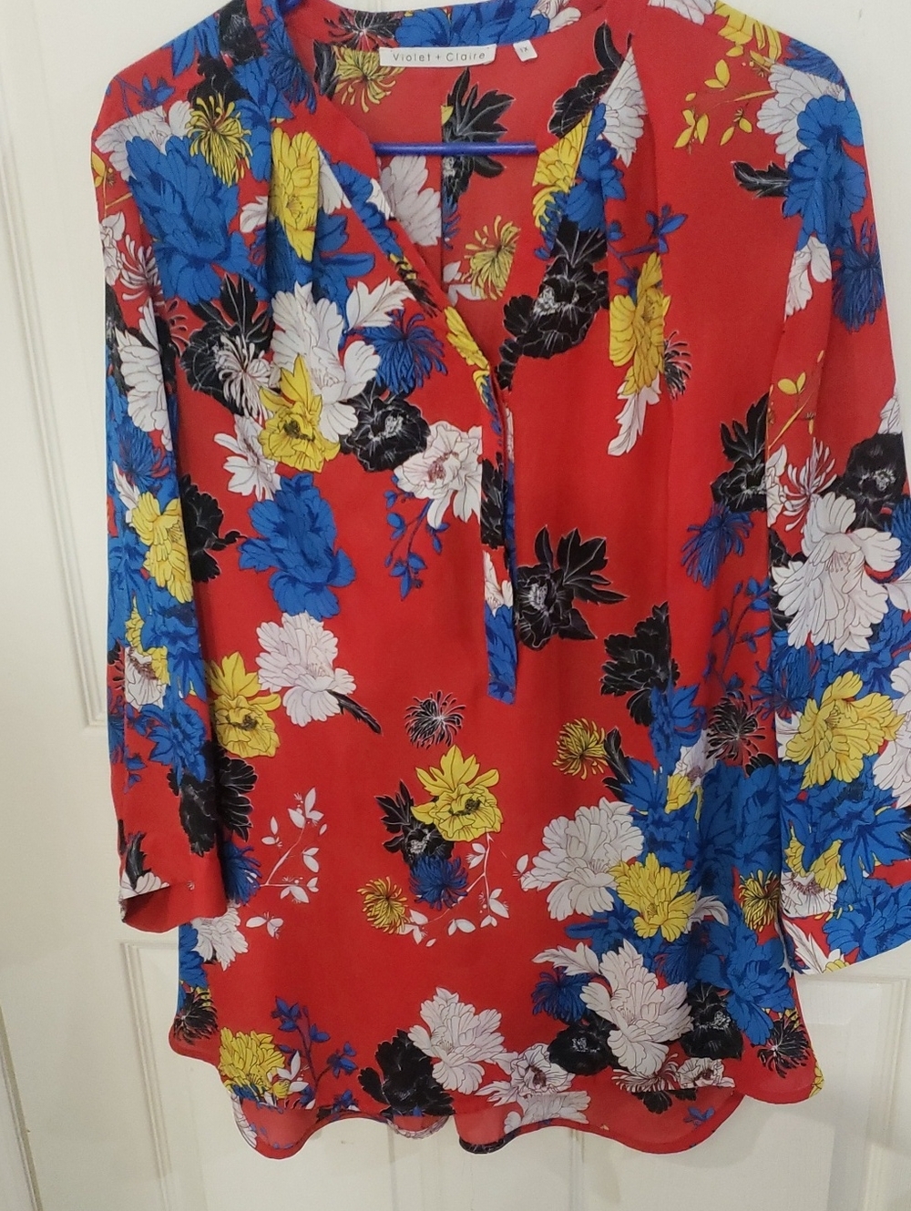 Violet & Claire Red Floral Split-Neck Tunic